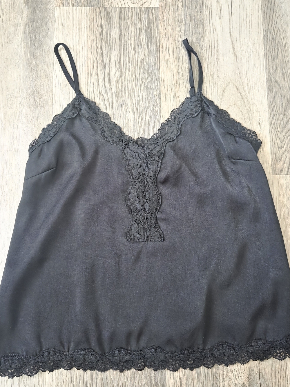 Black Lace Trim Satin Romantic Cami Delicate Date Night Goth Contemporary Sz S
